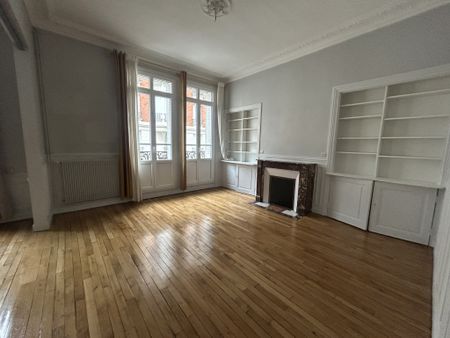 Location Appartement 5 pièces 100m² REIMS 51100 - Photo 2