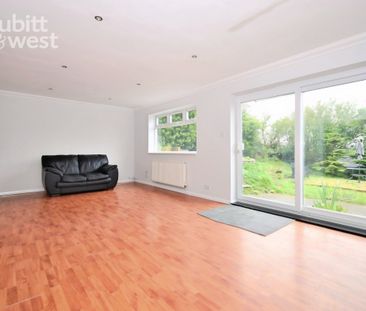 4 bedroom detached house to rent - Photo 1