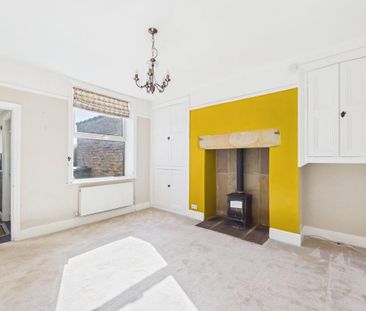 2 bedroom terraced house to rent - Photo 3