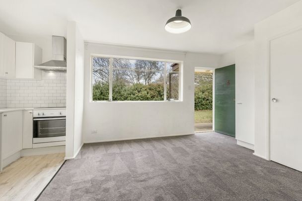 Modern comfort meets unbeatable convenience - Photo 1