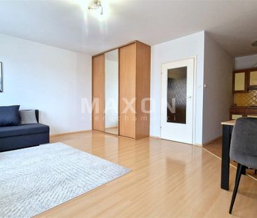 Warszawa, Ursus, ul. Tomcia Palucha - Photo 1