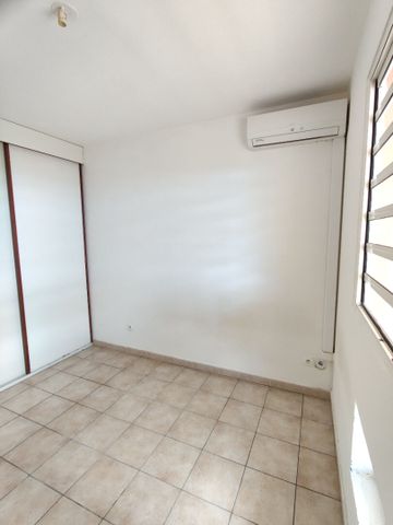Location appartement 2 pièces, 36.53m², Fort-de-France - Photo 2