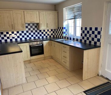 2 bedroom house to rent - Photo 3