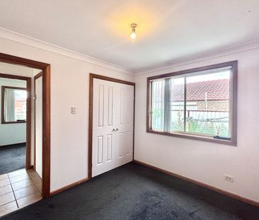 ABUNDANT LIVING STYLE! - Photo 4