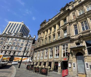 3 bedroom flat to rent - Photo 1