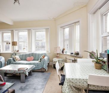 3 bedroom apartment to rent - Photo 1