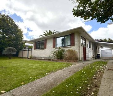 3-Bedroom Home in Totara Park - Photo 1
