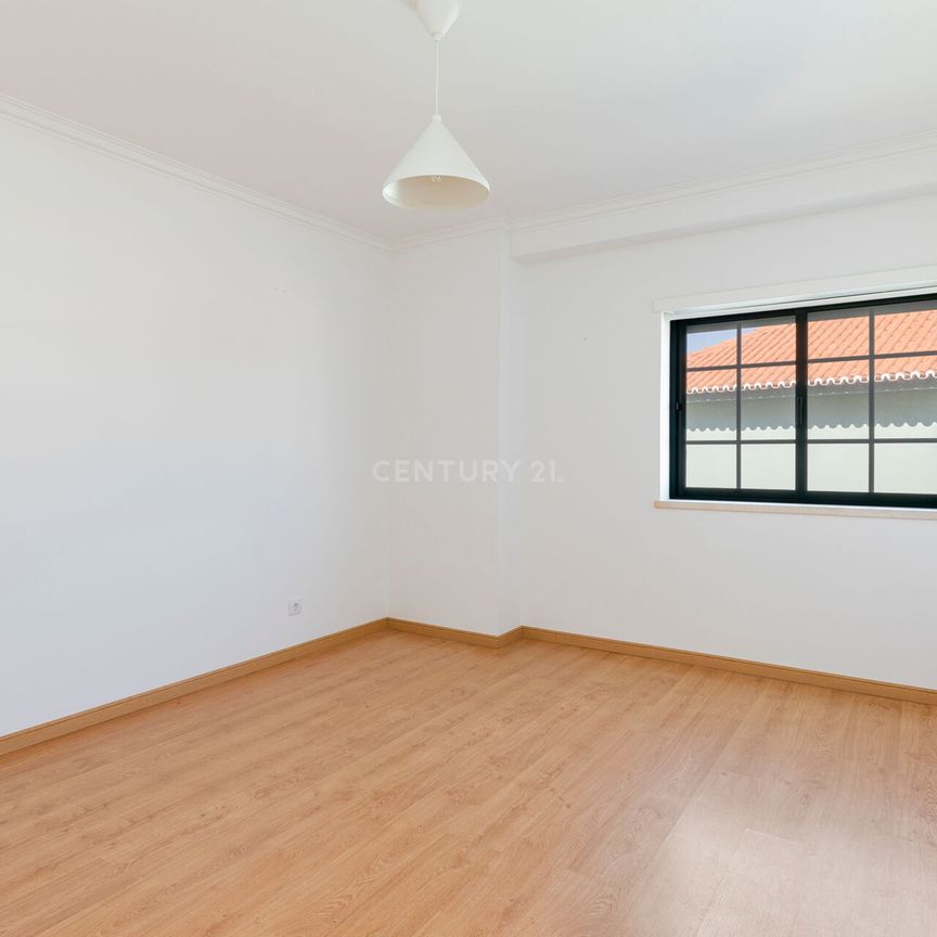 Apartamento T3 com 140 m2, no centro de Alcochete. - Photo 1