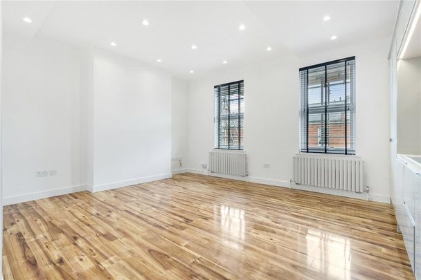 3 bedroom apartment to rent - Photo 1