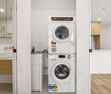 Where coming home feels like going away! - Photo 1