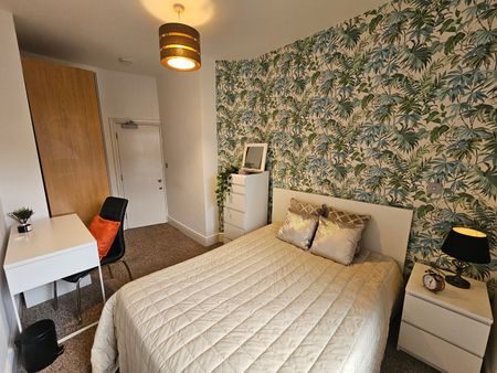 Room in a Shared House, Hollis Road, CV3 - Photo 3