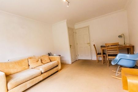 3 bedroom house to rent - Photo 3