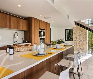 Maison à louer Vence, Cote d'Azur, France7 000 EUR / Mois - Photo 2