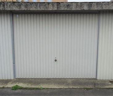 Zeer goed gelegen appartement met 2 slpks, terras en garage - Foto 2