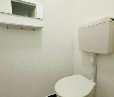 Neuwertige 3.5-Zimmerwohnung mit 2 Balkonen, separatem WC und moder... - Photo 5