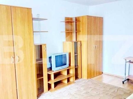 1 camera de inchiriat, decomandat, 40 mp utili, zona P-ta Marasti - Photo 4