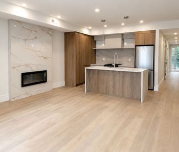 For Lease - 43 Elmwood Avenue Unit# #1, Mississauga, Ontario - Photo 4