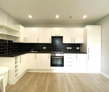 3 bedroom ground floor flat to rent - Photo 5