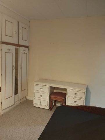 Room in a Shared House, Stockport Road, SW16 - Photo 5