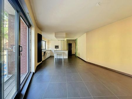 Appartement te huur in Zwijndrecht met 2 slaapkamers - Photo 2