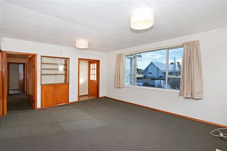 82 Waihi Road, Hawera - Photo 2