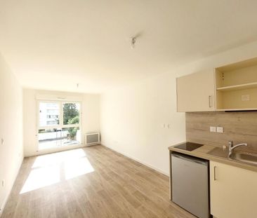 location Appartement T2 DE 35.9m² À JOUE LES TOURS - Photo 3