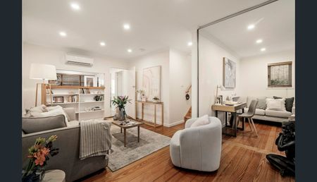 2/43 The Ridge, Blackburn VIC 3130 - House For Rent | Domain - Photo 2