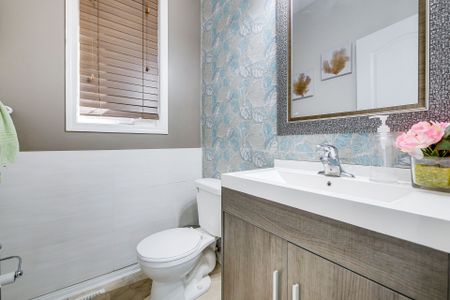 For Lease - 330 Schreyer Crescent, Milton, Ontario - Photo 2