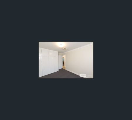 9 Montmartre Green, Port Kennedy, WA 6172 - Photo 3