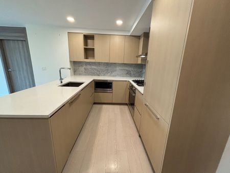 2 Bedroom - Photo 5