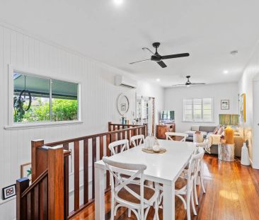 Fully furnished Queenslander with pool in the heart of freshwater - Photo 3