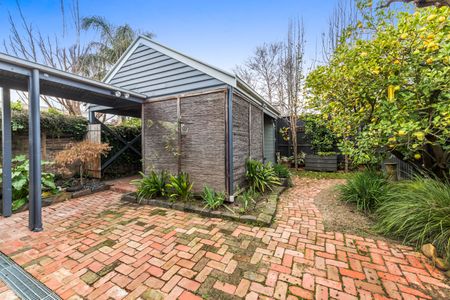 15 Stanley Avenue, Hawthorn East VIC 3123 - House For Rent | Domain - Photo 2