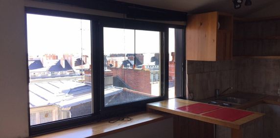 Location meublée Studio Quartier GRASLIN NANTES - Photo 2