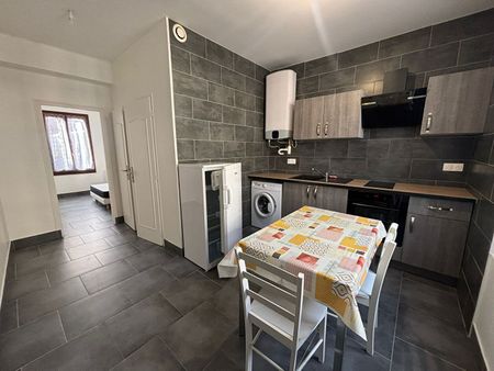 Location Appartement 2 pièces 27m² - Photo 3