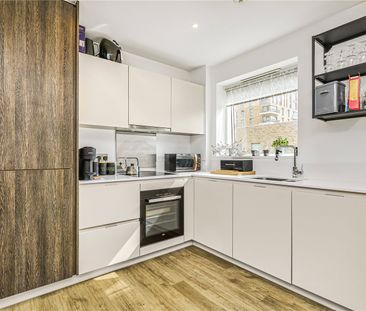 Whittle Road, London, SE3 9GZ - Photo 6