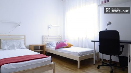 milan, Lombardy 20126 - Photo 2