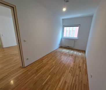 Nur schriftliche Anfragen, keine Anrufe bitte! Hübsche 3- Zimmer-Wo... - Foto 5