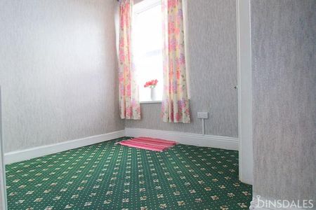 4 bedroom terraced house to rent - Photo 3