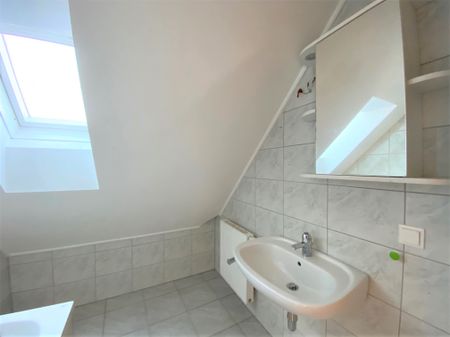 Charmante 73 m² Stadtwohnung im 1. OG – Top Preis & Parkplatz inklusive! - Photo 4