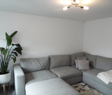 First Oak Drive, Clipstone Village, NG21, Mansfield - Photo 5