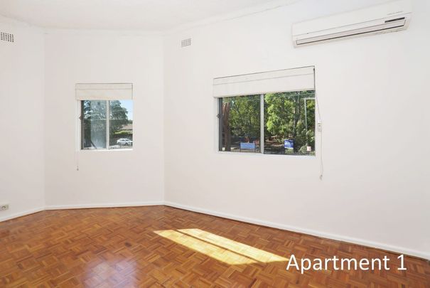 SPACIOUS 1 BEDROOM FLAT IN GREAT LOCATION - Photo 1
