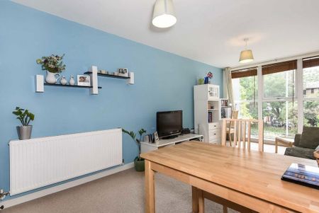 1 bedroom flat to rent - Photo 2