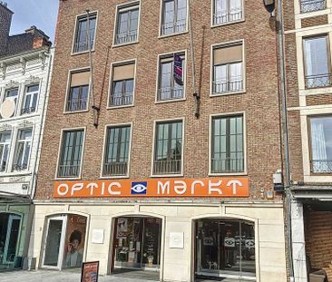 Ruim 3 slpk. appartement op de Grote Markt van Sint-Truiden - Foto 6