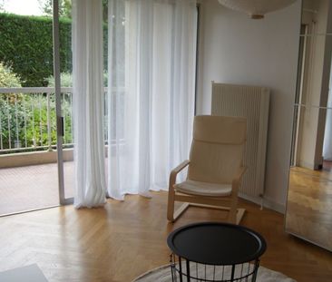 Location Appartement 1 pièce Meublé 30m² STE FOY LES LYON 69110 - Photo 2