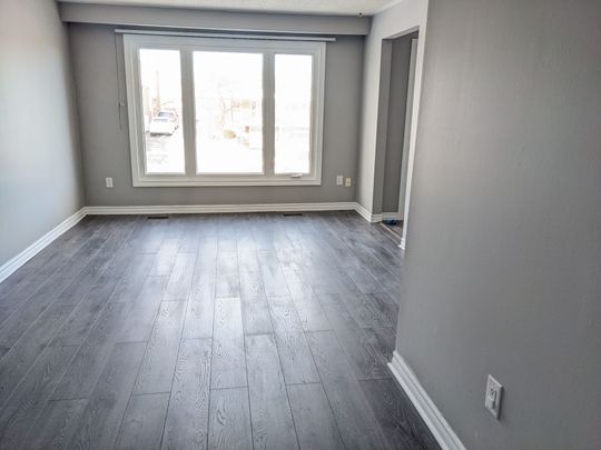For Lease - 2424 Whaley Drive Unit# Main, Mississauga, Ontario - Photo 1