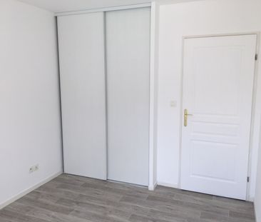 Location Appartement 3 Pièces 68 m² - Photo 2