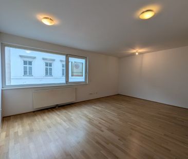 Helle 2 Zimmerwohnung mit Top-Anbindung - Photo 4