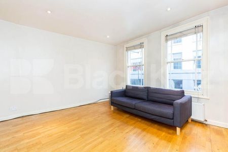 First floor 1 bedroom located in Old Street zone 1 location - Photo 3