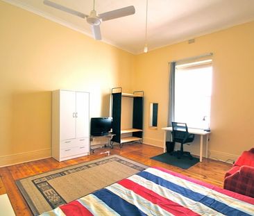 5-bedroom shared house, Henley Beach Rd - Photo 5