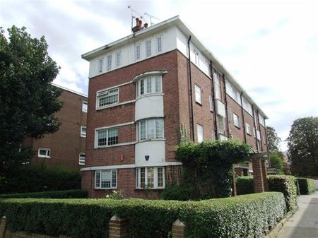Churchfields - Photo 4